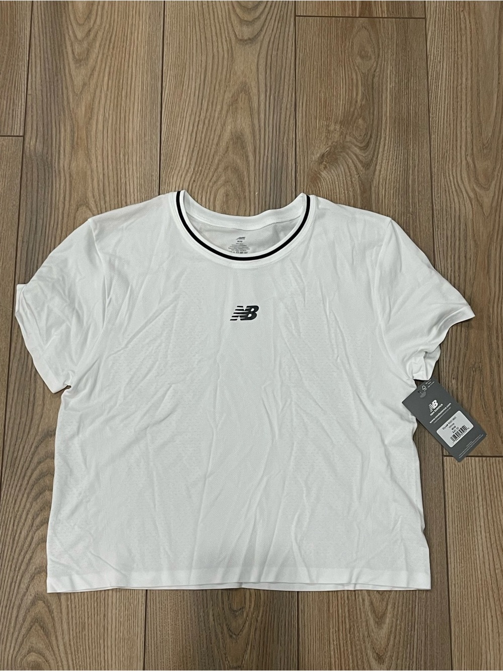 New Balance Crop T-Shirt